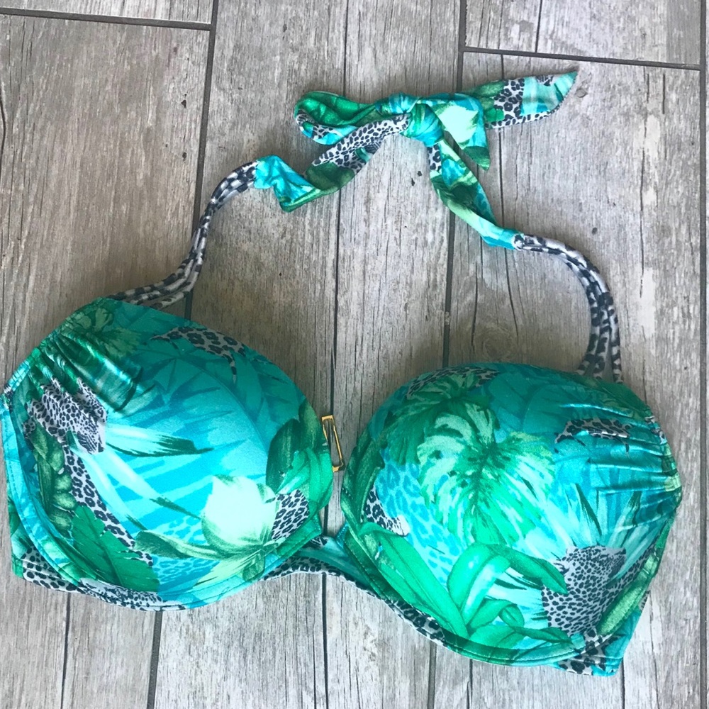 NWT Victoria’s Secret Padded Bikini Top Tropical